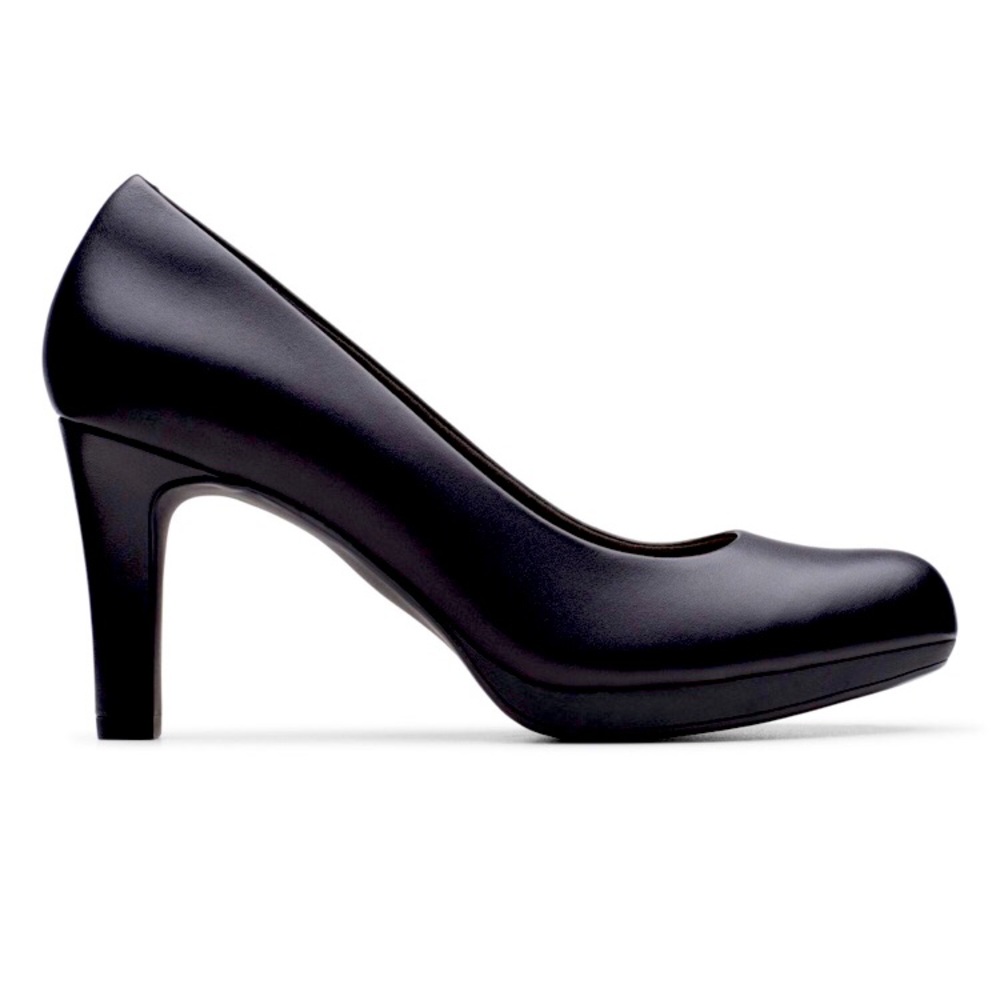 New Clarks Adriel Viola Black Leather Size 8